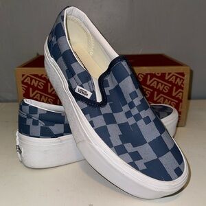 Vans - Classic Slip On Platform Size 8